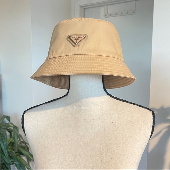 🆕 PRADA bucket hat nylon desert beige tan hat unisex men’s Medium women’s Lrg - Picture 3 of 13